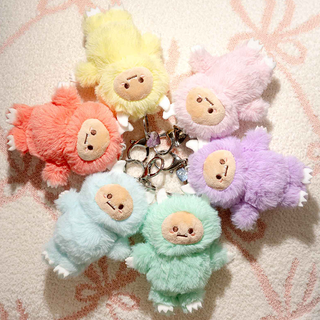 Hank Yeti Pastel Bag Charm Blind Box