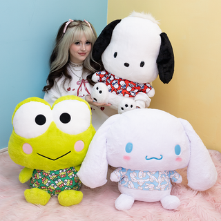 Jumbo Plushies, Sanrio Skateboarders, Holiday Hello Kitty, and MORE!