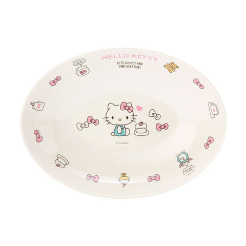 Sanrio Oval-Shaped Curry & Pasta Dish