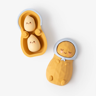 Smoko Peanut Familia Figure Blind Box